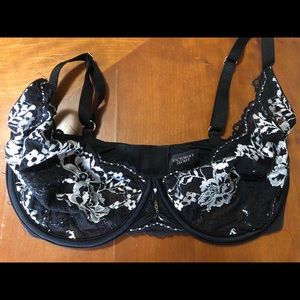 Sexy black lace bra!